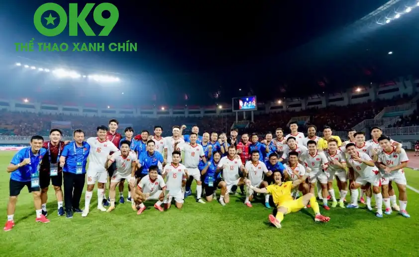 Tuyển Việt Nam bỏ túi 2 tỷ đồng sau chiến thắng tại Pakansari